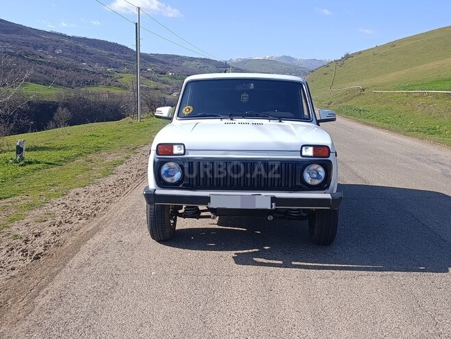 LADA (VAZ) Niva 2007, 150,000 km - 1.7 l - Yardımlı