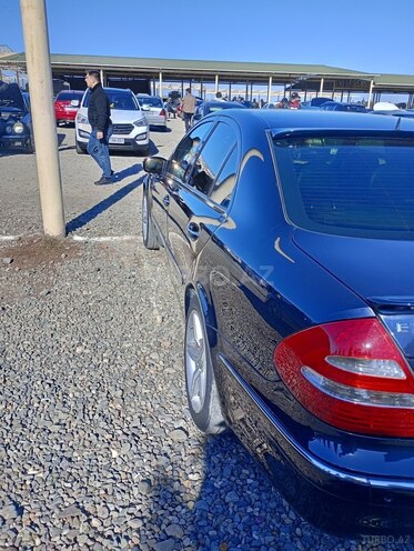 Mercedes E 220 2004, 498,000 km - 2.2 л - Gəncə