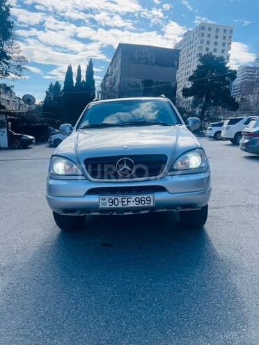 Mercedes ML 320 2001, 375,000 km - 3.2 l - Bakı