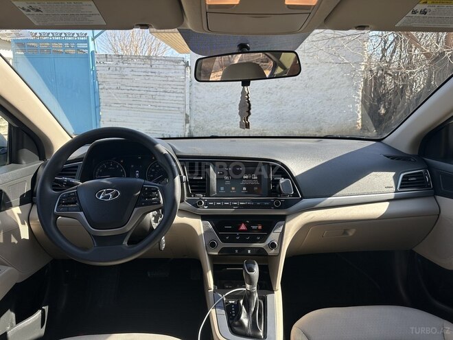 Hyundai Elantra 2017, 58,000 km - 2.0 л - Bakı
