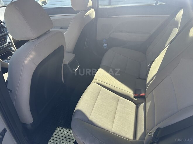 Hyundai Elantra 2017, 58,000 km - 2.0 л - Bakı