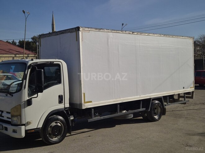 Isuzu NPR 75 L-16