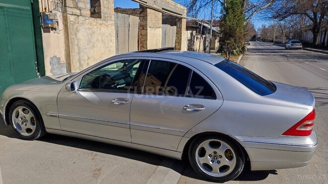 Mercedes C 200 2002, 490,000 km - 2.0 l - Gəncə