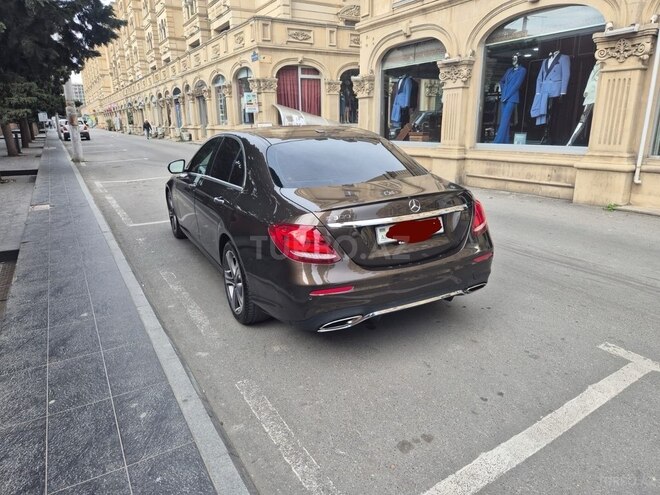 Mercedes E 300 2018, 186,500 km - 2.0 l - Bakı