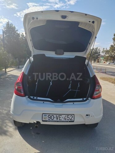 Renault Sandero 2012, 168,000 km - 1.6 л - Bakı