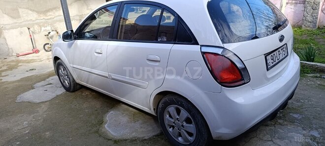 Kia Rio 2011, 307,000 km - 1.4 l - Bakı