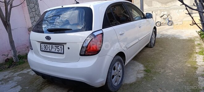 Kia Rio 2011, 307,000 km - 1.4 l - Bakı