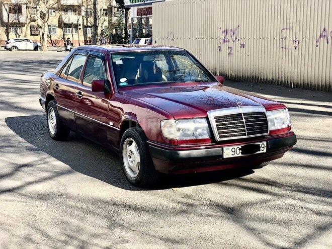 Mercedes  1992, 325,400 km - 2.0 l - Mingəçevir