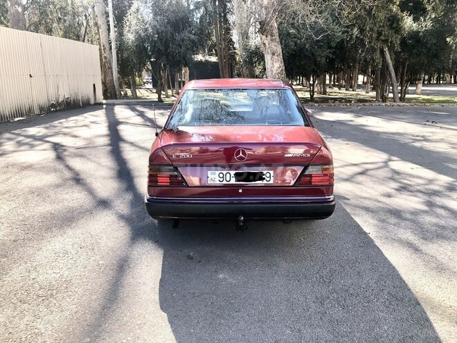 Mercedes  1992, 325,400 km - 2.0 l - Mingəçevir