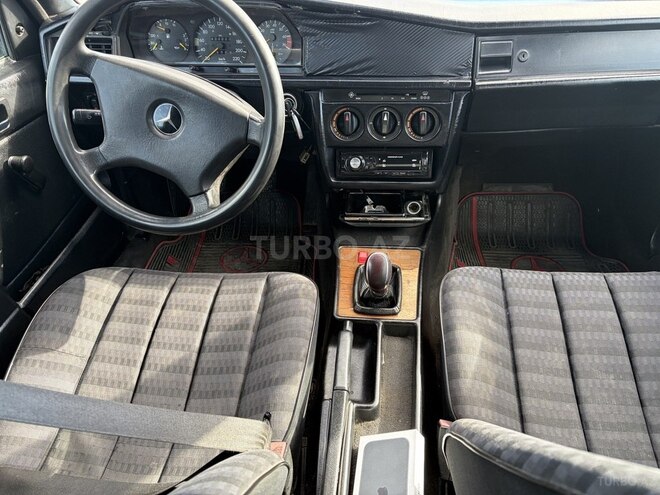 Mercedes 190 1993, 228,000 km - 2.0 l - Bakı