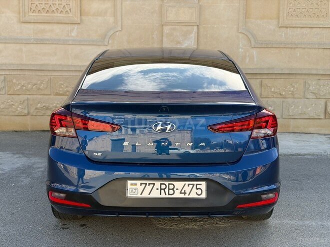 Hyundai Elantra 2018, 170,590 km - 2.0 л - Bakı