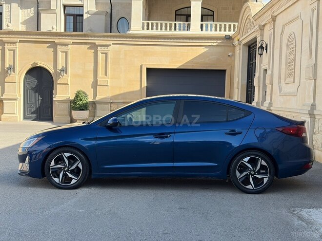 Hyundai Elantra 2018, 170,590 km - 2.0 л - Bakı