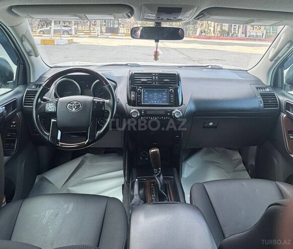 Toyota Land Cruiser Prado 2010, 118,000 km - 2.7 l - Bakı