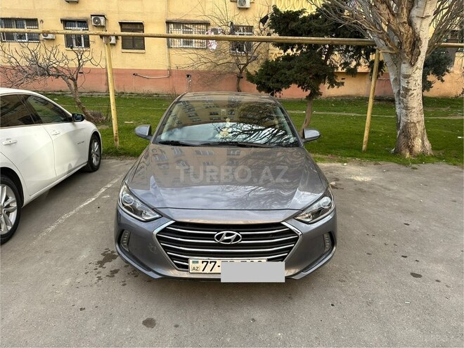 Hyundai Elantra 2018, 209,215 km - 2.0 l - Bakı