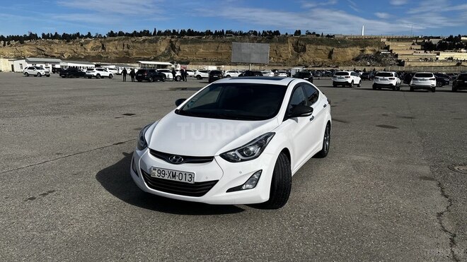 Hyundai Elantra 2015, 146,000 km - 1.8 l - Bakı