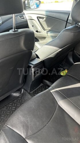 Hyundai Elantra 2015, 146,000 km - 1.8 l - Bakı