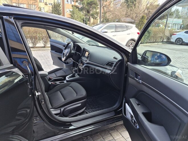 Hyundai Elantra 2017, 137,000 km - 2.0 l - Bakı