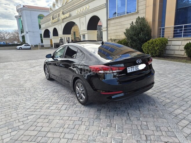 Hyundai Elantra 2017, 137,000 km - 2.0 l - Bakı
