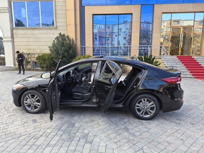 Hyundai Elantra 2017, 137,000 km - 2.0 l - Bakı