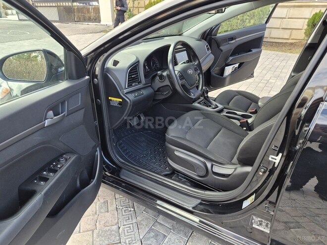 Hyundai Elantra 2017, 137,000 km - 2.0 l - Bakı