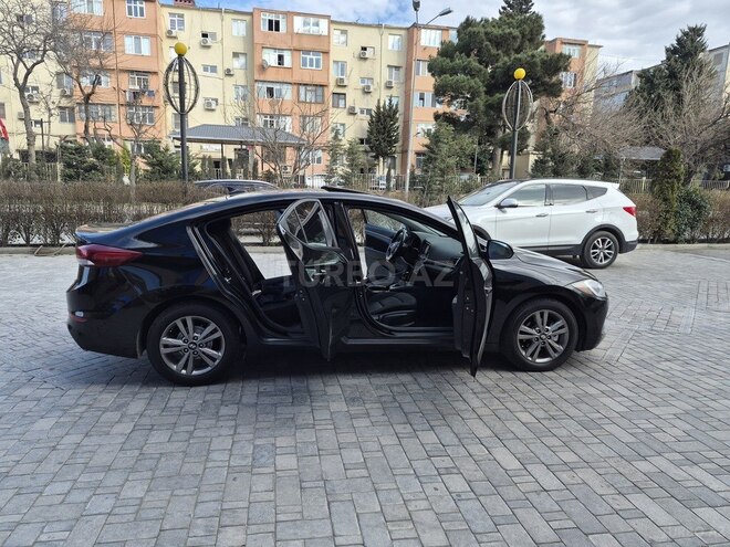 Hyundai Elantra 2017, 137,000 km - 2.0 l - Bakı