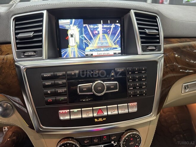 Mercedes ML 400 4MATIC 2015, 98,000 km - 3.0 l - Bakı