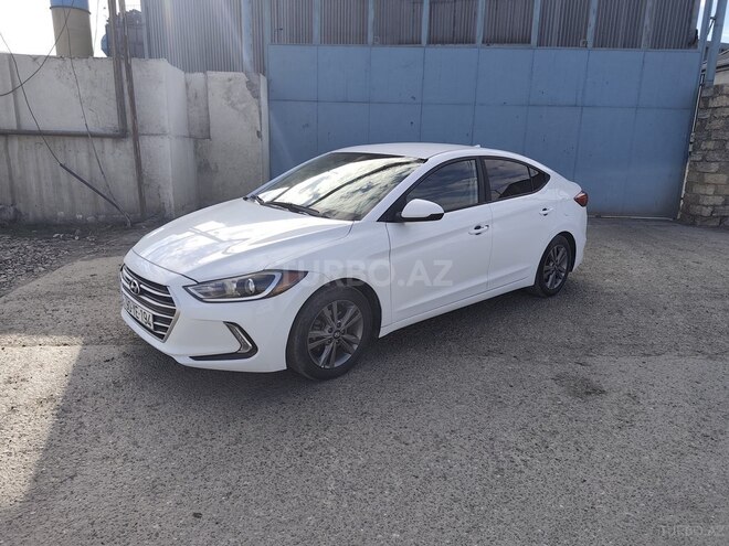 Hyundai Elantra 2018, 211,495 km - 2.0 l - Bakı