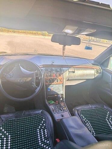 Mercedes E 230 1997, 400,000 km - 2.3 l - Şəki