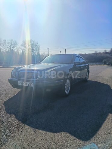 Mercedes E 230 1997, 400,000 km - 2.3 l - Şəki