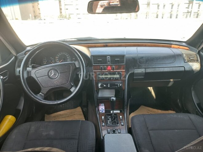 Mercedes C 240 1998, 164,000 km - 2.4 л - Bakı