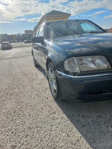 Mercedes C 240 1998, 164,000 km - 2.4 л - Bakı
