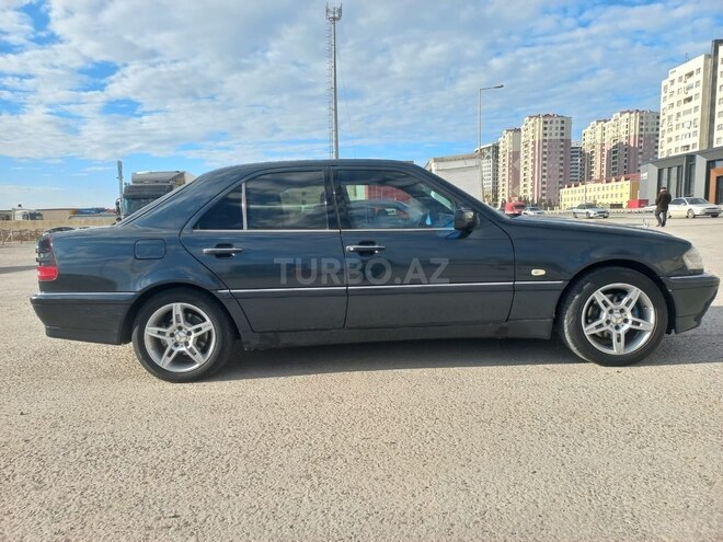 Mercedes C 240 1998, 164,000 km - 2.4 л - Bakı