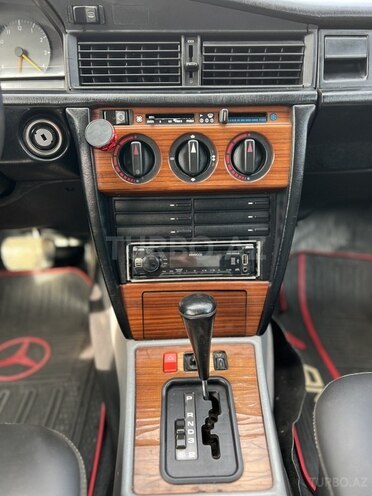 Mercedes 190 1993, 368,000 km - 1.8 л - Bakı