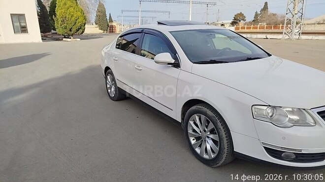 Volkswagen Passat 2010, 255,000 km - 2.0 l - Gəncə