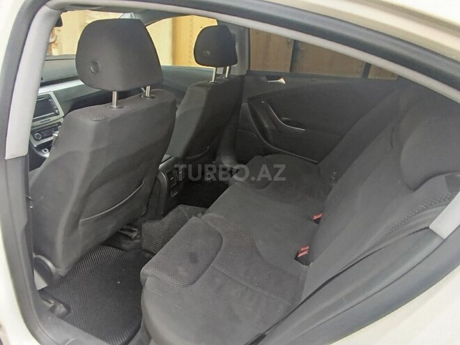 Volkswagen Passat 2010, 255,000 km - 2.0 l - Gəncə