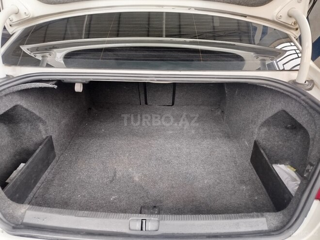 Volkswagen Passat 2010, 255,000 km - 2.0 l - Gəncə