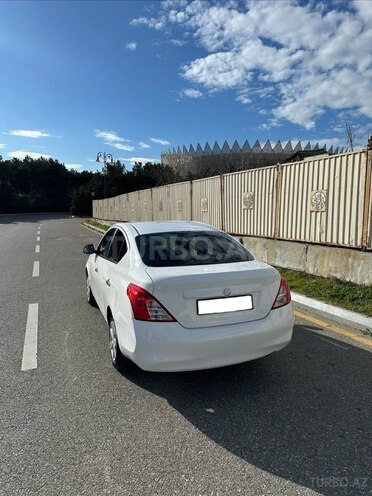 Nissan Sunny 2013, 260,000 km - 1.5 l - Bakı