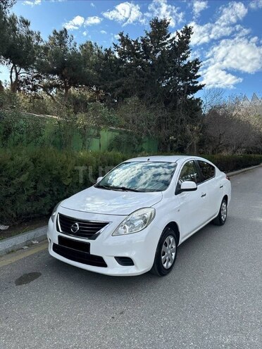 Nissan Sunny 2013, 260,000 km - 1.5 l - Bakı