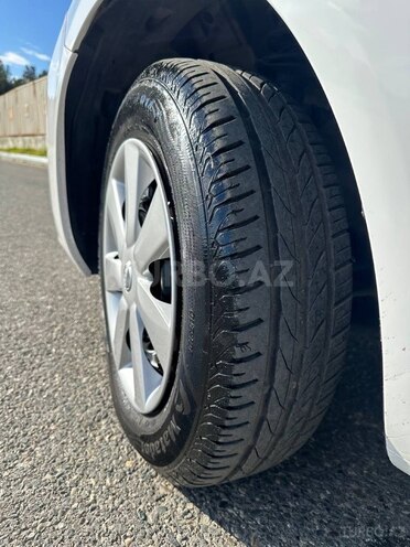Nissan Sunny 2013, 260,000 km - 1.5 l - Bakı