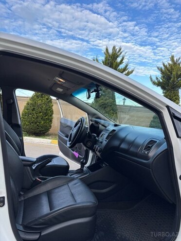 Kia Cerato 2015, 246,000 km - 1.6 l - Bakı