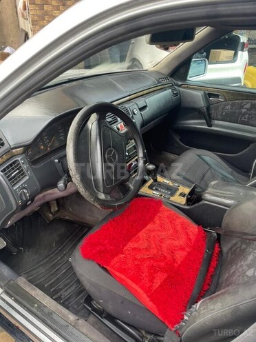 Mercedes E 200 1996, 345,800 km - 2.0 л - Bakı