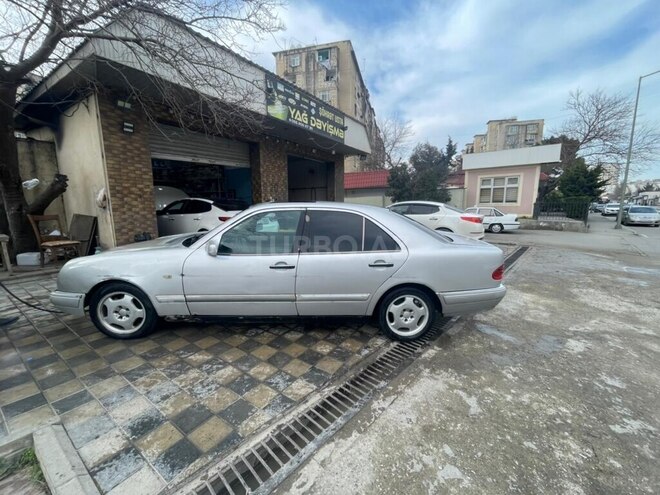 Mercedes E 200 1996, 345,800 km - 2.0 л - Bakı