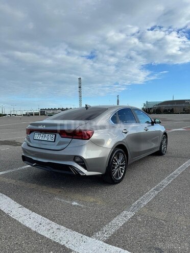 Kia Cerato-3