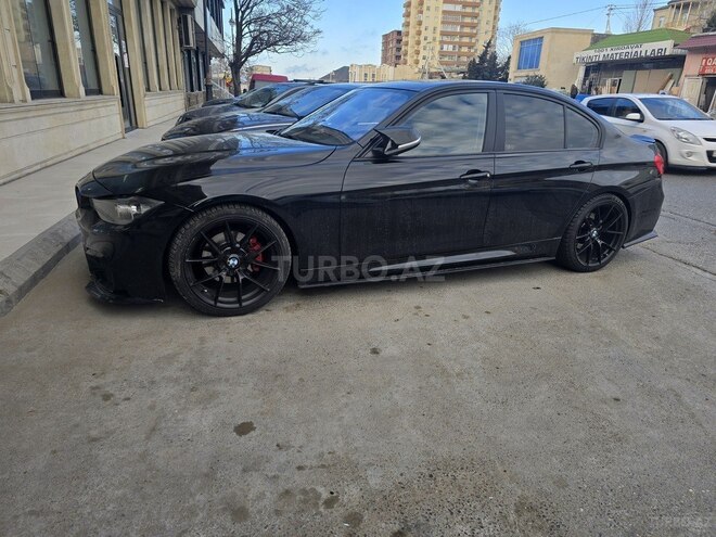 BMW 330 2015, 212,000 km - 2.0 l - Bakı