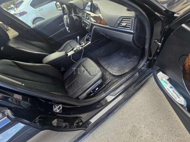 BMW 330 2015, 212,000 km - 2.0 l - Bakı