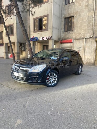Opel Astra 2009, 245,000 km - 1.4 l - Bakı
