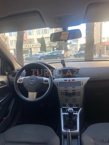 Opel Astra 2009, 245,000 km - 1.4 l - Bakı