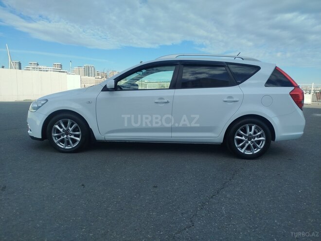 Kia  2010, 226,000 km - 1.6 l - Bakı