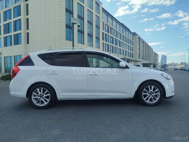 Kia  2010, 226,000 km - 1.6 l - Bakı