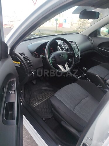 Kia  2010, 226,000 km - 1.6 l - Bakı